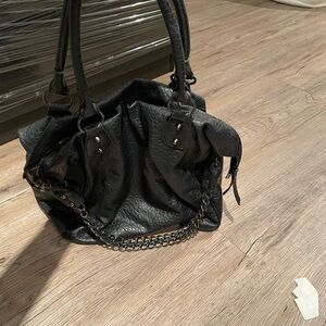 Elegant Black Leather Handbag